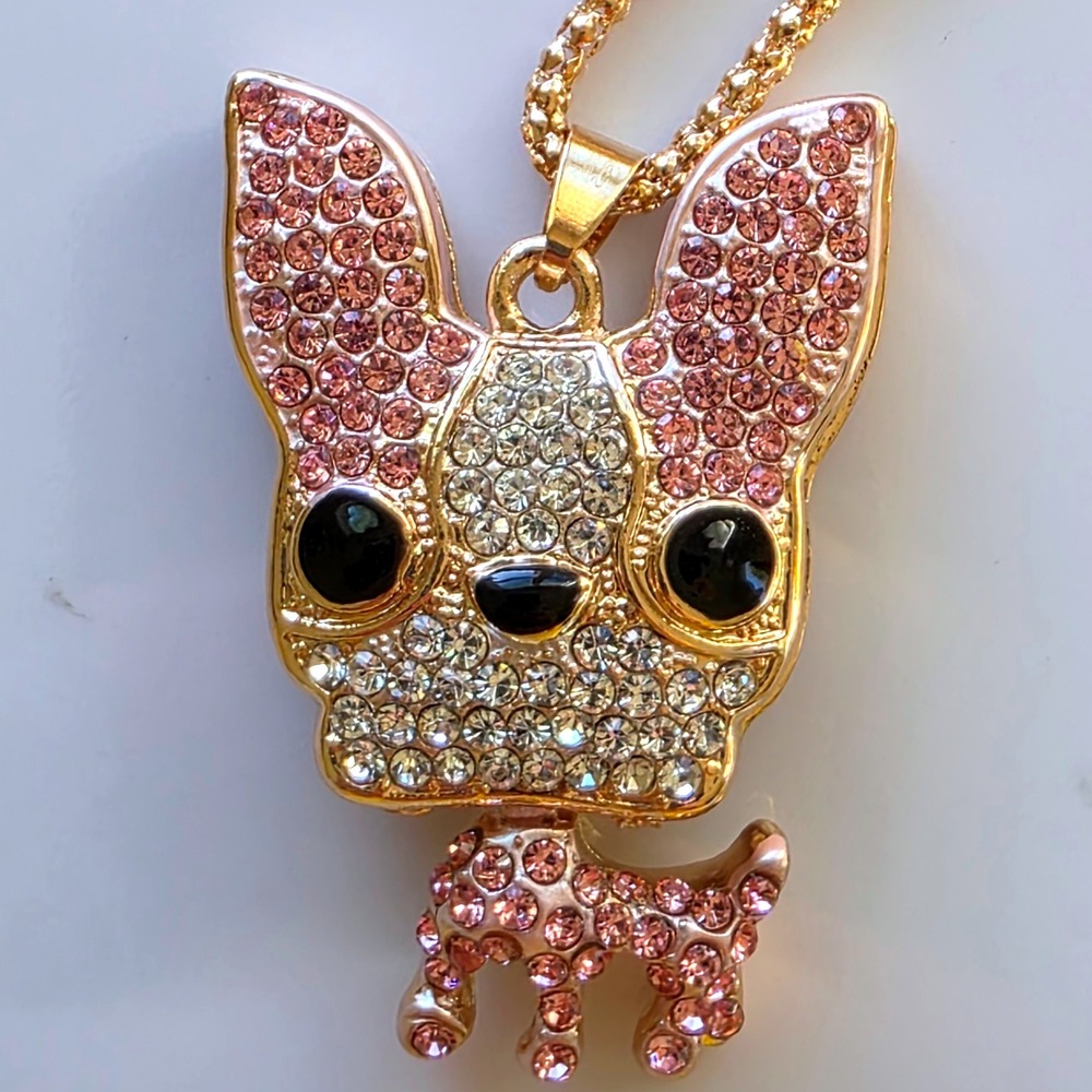Betsey‎ Johnson Rhinestone Dog Pendant Necklace Pink White Gold Tone Chain